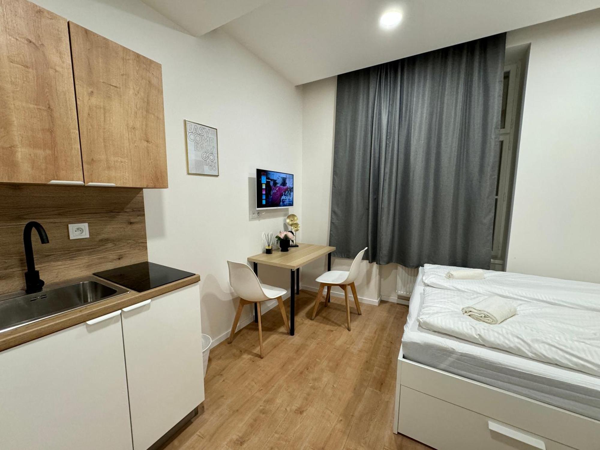 Zitna Downtown Apartments Прага Екстер'єр фото